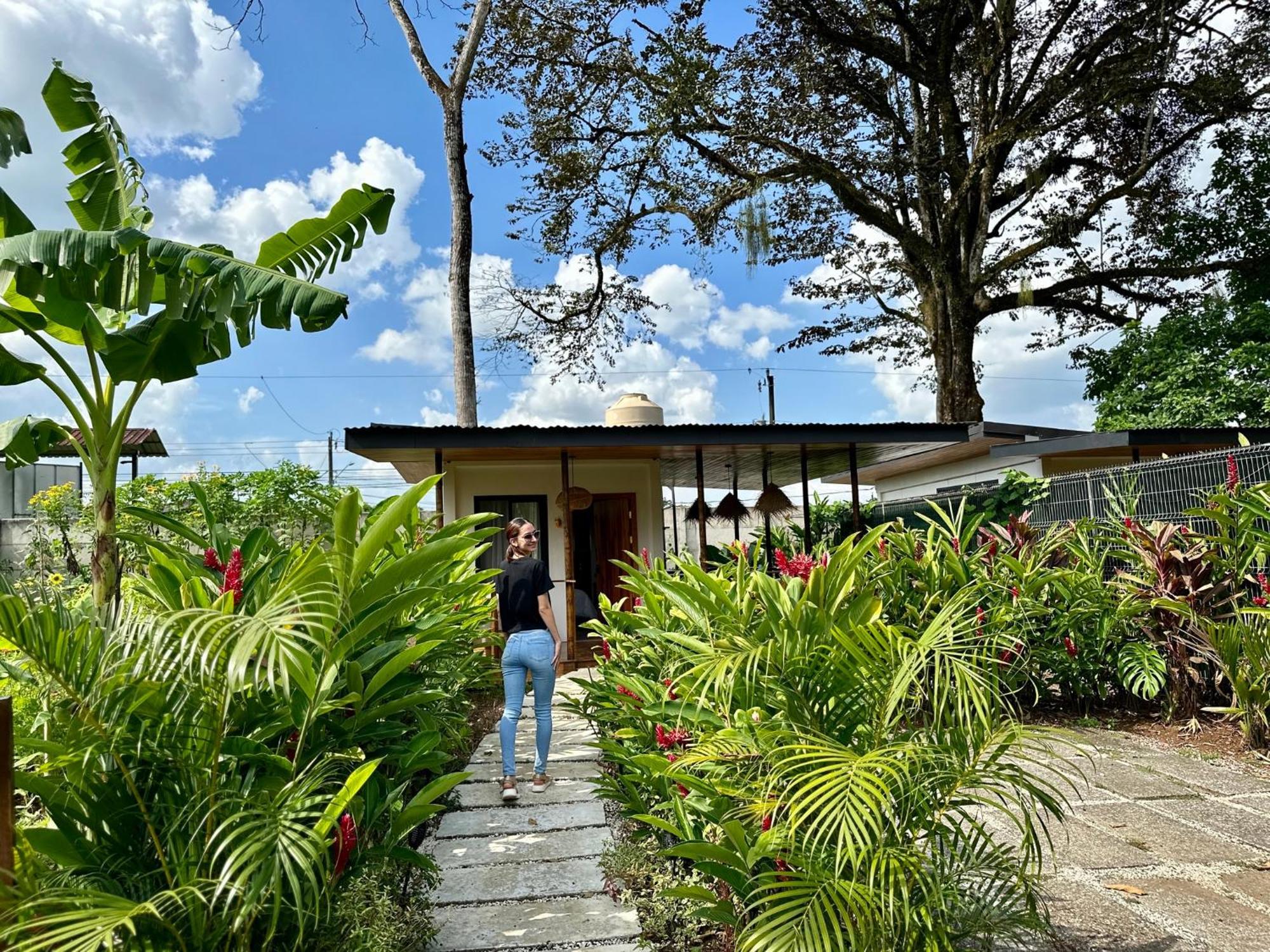 Almendros Eco-Villas La Fortuna Exteriör bild
