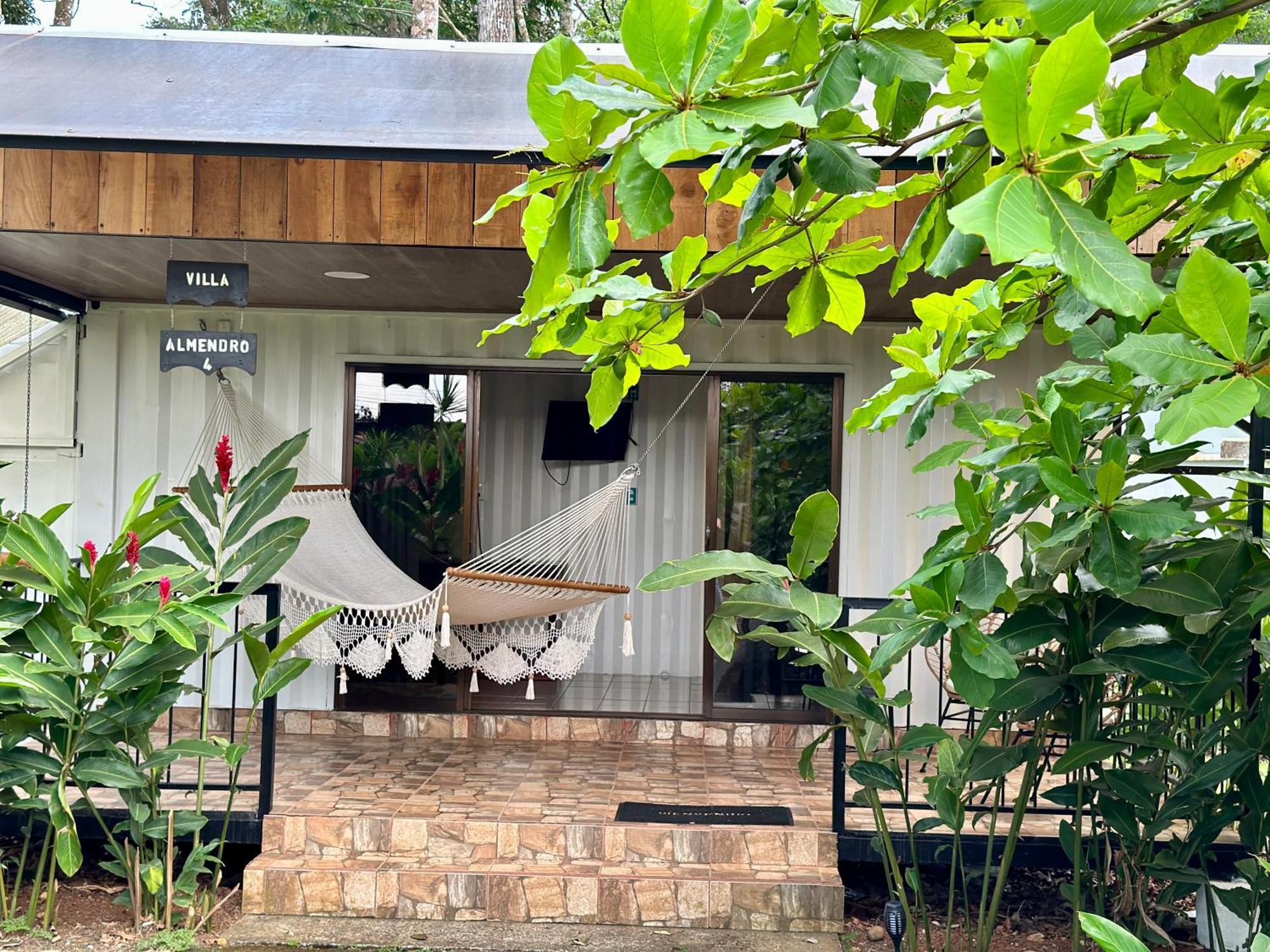 Almendros Eco-Villas La Fortuna Exteriör bild