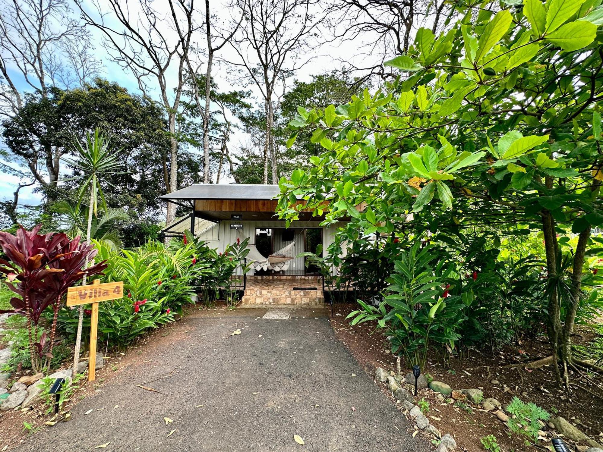 Almendros Eco-Villas La Fortuna Exteriör bild